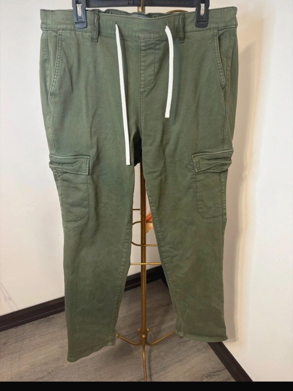 Women’s Olive Green Cargo Pants